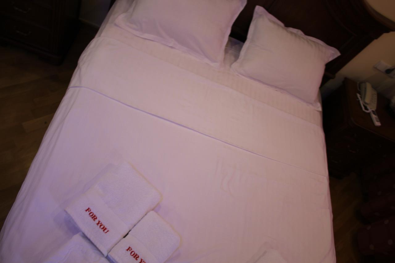 Hotel For You 예레반 외부 사진